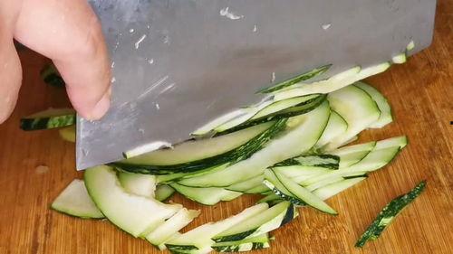 小瓜怎么吃营养好些呢视频,视频揭秘美味与健康